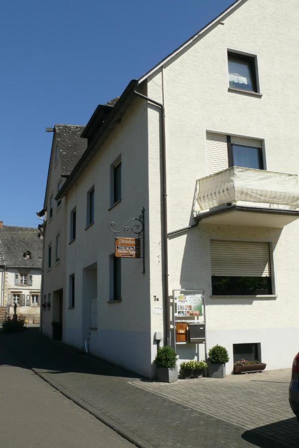 Gaestehaus Herbert Kappes Zeltingen-Rachtig Εξωτερικό φωτογραφία